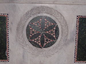 Fiore della Vita nella Basilica di S. Clemente a Roma