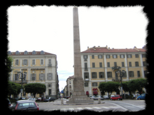 Piazza Savoia con l'obelisco