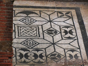Nodi di Salomone negli scavi di Ostia Antica
