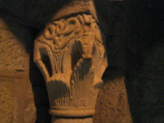 Capitello con serpenti
