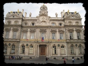 L'Hotel de Ville